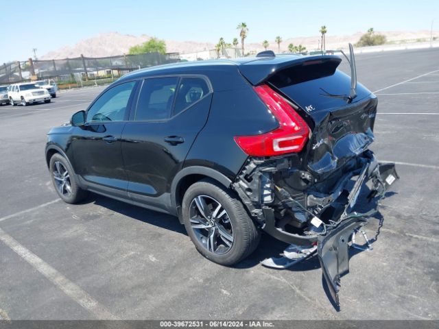 YV4L12UK7P2028679 Volvo Xc40 B5 Core