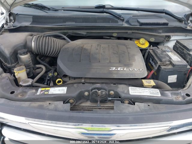 2C4RC1CG2FR522348 Chrysler Town & Country Touring-l
