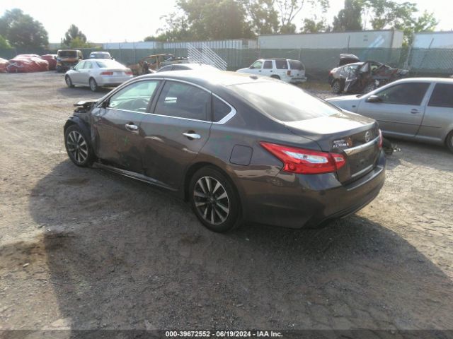 1N4AL3AP5HC191374 Nissan Altima 2.5 Sv