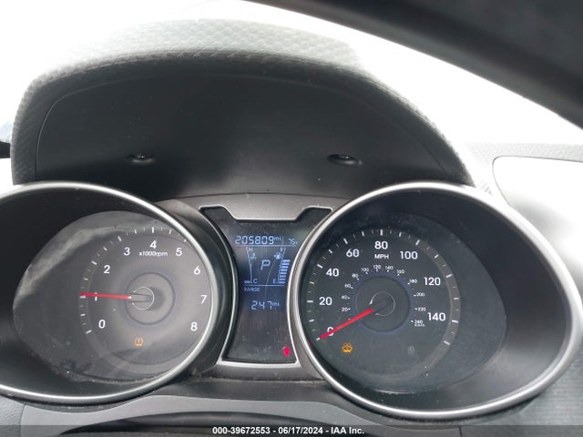 Hyundai Veloster Value Edition 2017 KMHTC6AD2HU314127 Image 15