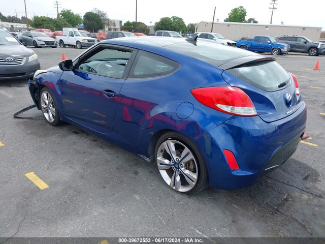 Hyundai Veloster Value Edition 2017 KMHTC6AD2HU314127 Image 3