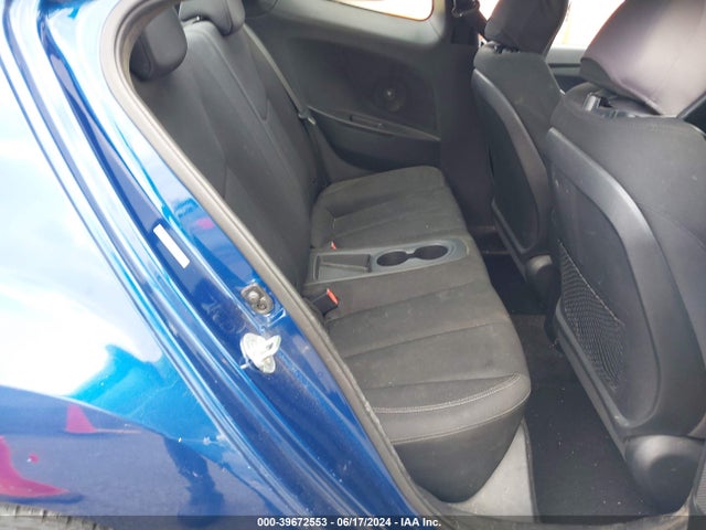 Hyundai Veloster Value Edition 2017 KMHTC6AD2HU314127 Image 8