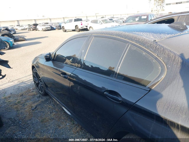 BMW 530e 2023 WBA13AG06PCM95592 Image 15