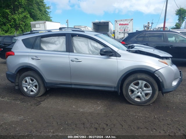 Toyota RAV4 LE 2015 2T3BFREV7FW241705 Image 13