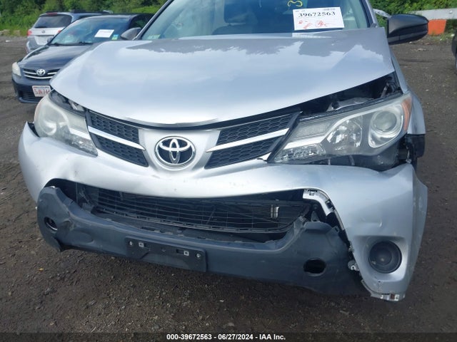 Toyota RAV4 LE 2015 2T3BFREV7FW241705 Image 6