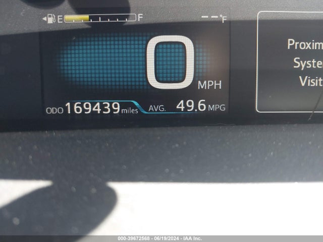 Toyota Prius Two Eco 2016 JTDKARFU4G3018840 Image 16