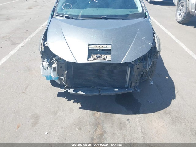 Toyota Prius Two Eco 2016 JTDKARFU4G3018840 Image 6