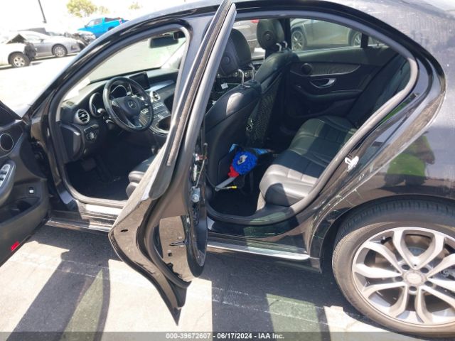 55SWF4JB4GU148095 Mercedes-Benz C 300 Luxury/sport