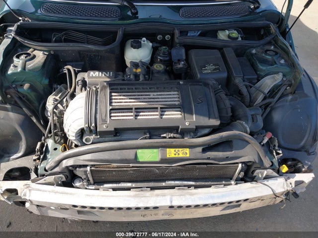 2007 MINI COOPER S WMWRH33507TL94209 Photo 9