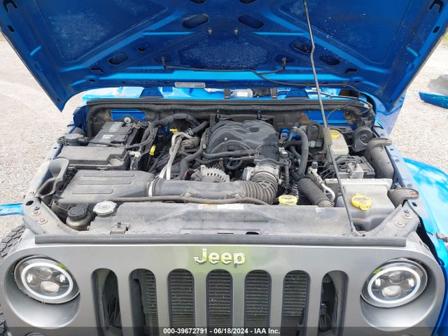1C4BJWDG5EL161109 Jeep Wrangler Unlimited Freedom Edition