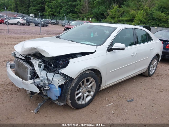 Chevrolet MALIBU 1LT 2015 1G11C5SL9FU148755 Image 2