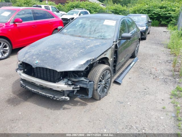 WBAJA7C51KG909969 BMW 530i Xdrive