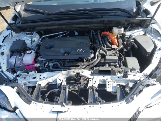 2T2GKCEZ8RC019105 Lexus Nx 350h Premium