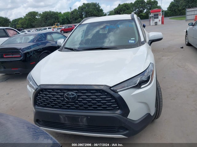 Toyota Corolla Cross Le 2022 7MUCAAAG4NV029779 Image 12