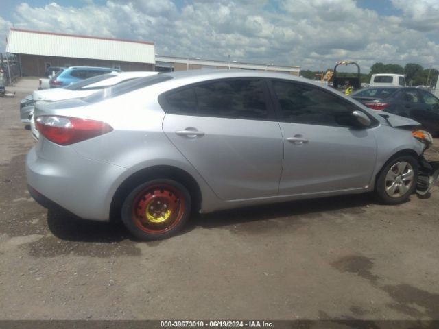 KNAFX4A65F5404033 KIA FORTE LX
