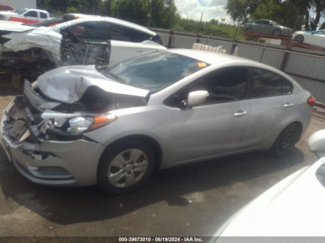 KNAFX4A65F5404033 KIA FORTE LX