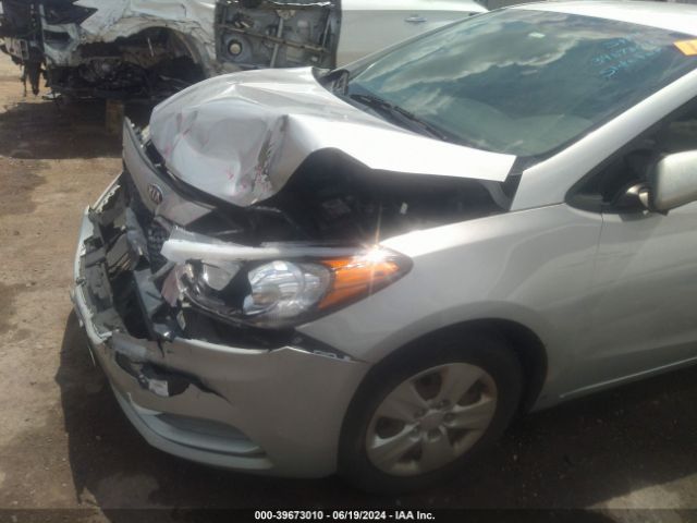 KNAFX4A65F5404033 KIA FORTE LX
