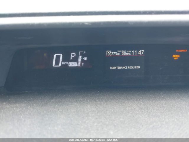JTDKDTB32F1586936 Toyota Prius C Two