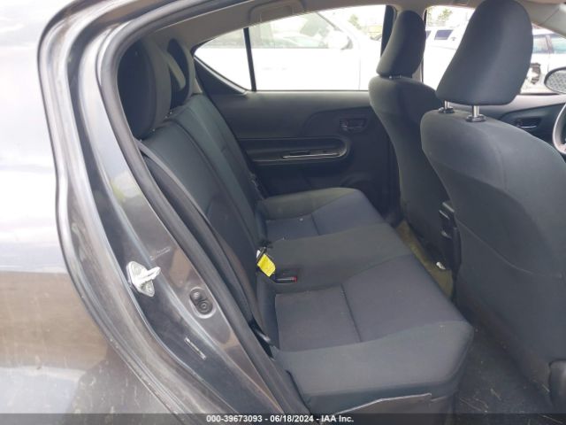 JTDKDTB32F1586936 Toyota Prius C Two