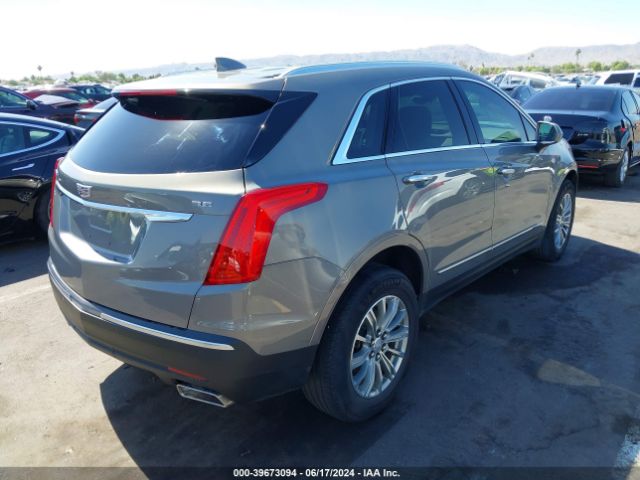 1GYKNCRS5JZ172273 Cadillac XT5 LUXURY