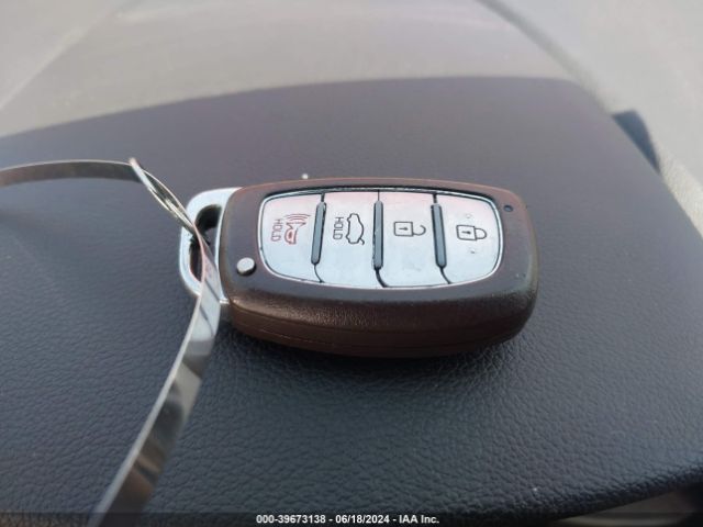 5NPD84LF3HH031257 Hyundai ELANTRA SE