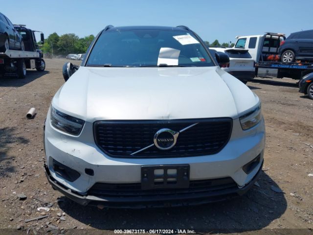 YV4162UM9M2524069 Volvo Xc40 T5 R-design