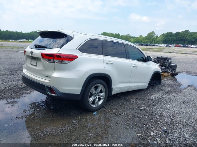 Toyota Highlander Limited 2018 5TDYZRFH3JS259249 Image 4