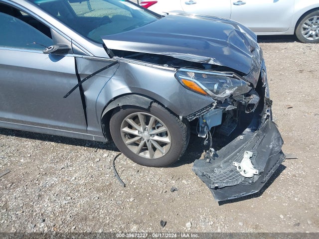 Hyundai SONATA SE 2018 5NPE24AF0JH619809 Image 12