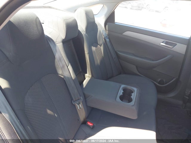 Hyundai SONATA SE 2018 5NPE24AF0JH619809 Image 8