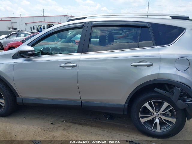 Toyota Rav4 Xle 2017 2T3WFREV2HW347676 Image 14