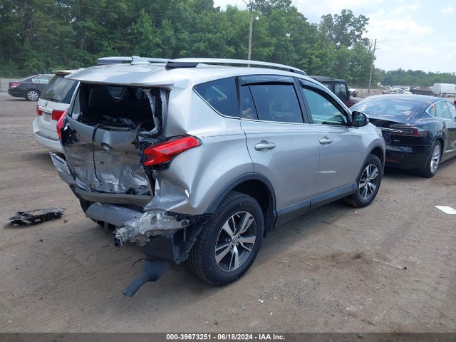 Toyota Rav4 Xle 2017 2T3WFREV2HW347676 Image 4