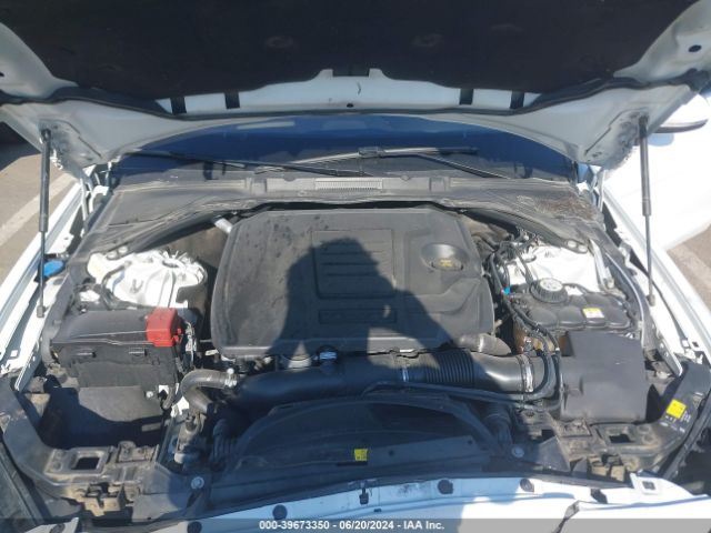 SAJAD4FX7KCP49465 Jaguar Xe 25t Premium