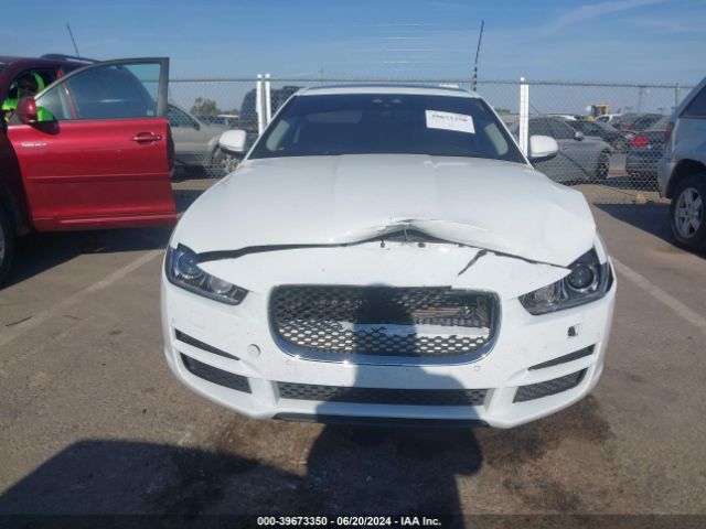 SAJAD4FX7KCP49465 Jaguar Xe 25t Premium