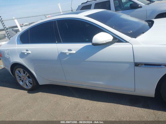 SAJAD4FX7KCP49465 Jaguar Xe 25t Premium