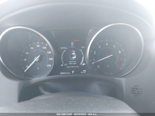 SAJAD4FX7KCP49465 Jaguar Xe 25t Premium
