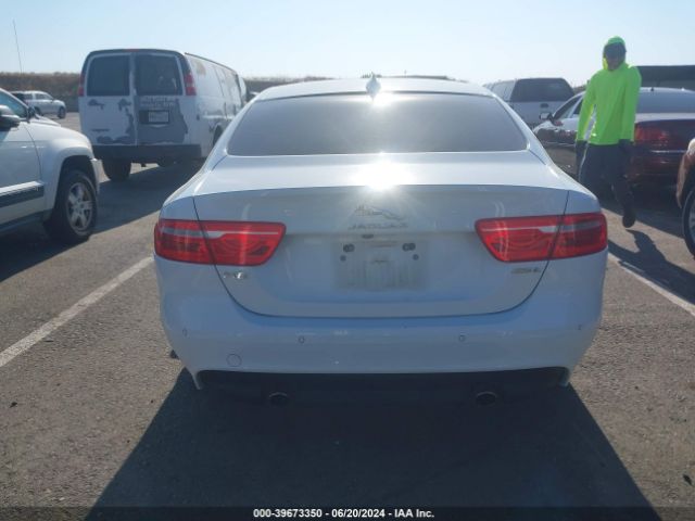 SAJAD4FX7KCP49465 Jaguar Xe 25t Premium