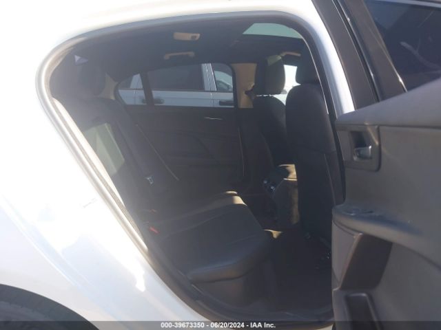 SAJAD4FX7KCP49465 Jaguar Xe 25t Premium