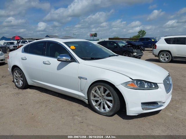 2012 JAGUAR XF SAJWA0FB5CLS22215 Photo 0