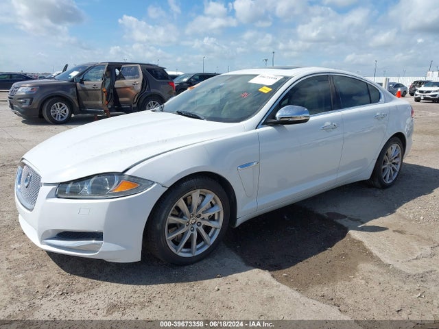 2012 JAGUAR XF SAJWA0FB5CLS22215 Photo 1