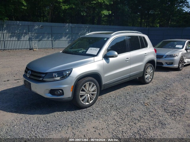 WVGBV3AX5EW547630 Volkswagen Tiguan Sel