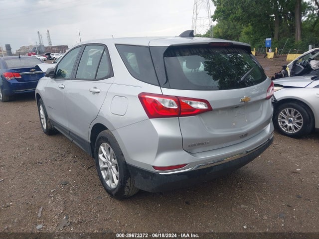 Chevrolet EQUINOX LS 2018 2GNAXHEV7J6279465 Image 3