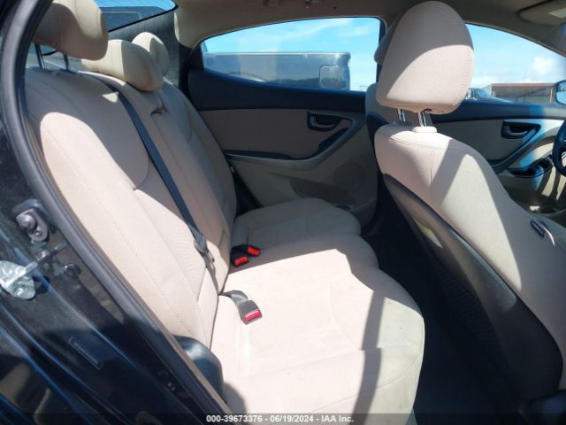 5NPDH4AE9GH689089 Hyundai ELANTRA SE