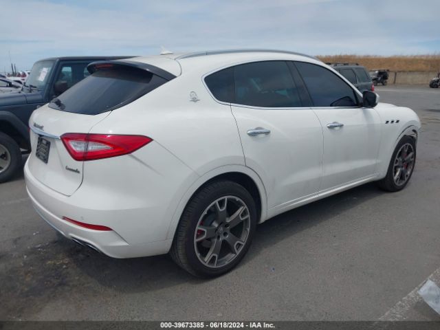 ZN661YUL1HX222719 Maserati LEVANTE S