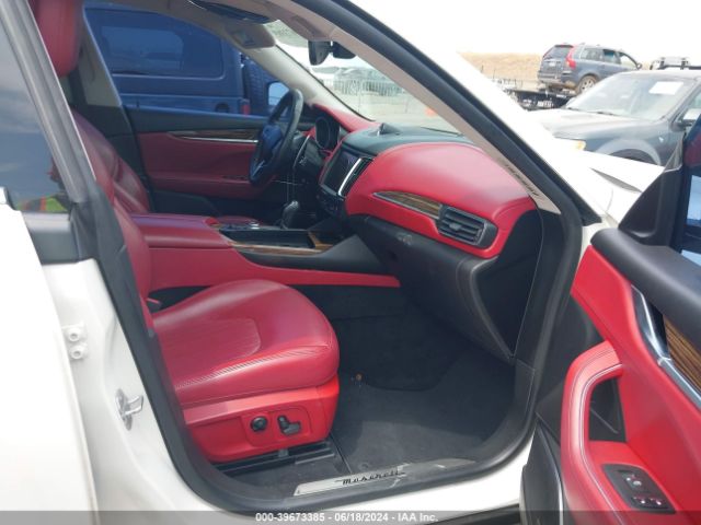 ZN661YUL1HX222719 Maserati LEVANTE S