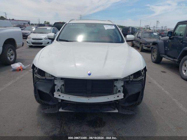 ZN661YUL1HX222719 Maserati LEVANTE S