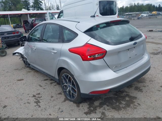 1FADP3M22HL329440 Ford FOCUS SEL