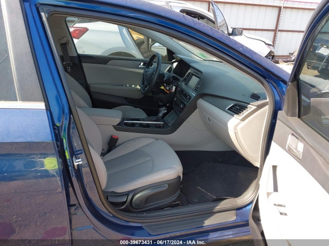 Hyundai SONATA SE 2017 5NPE24AF6HH546164 Image 5
