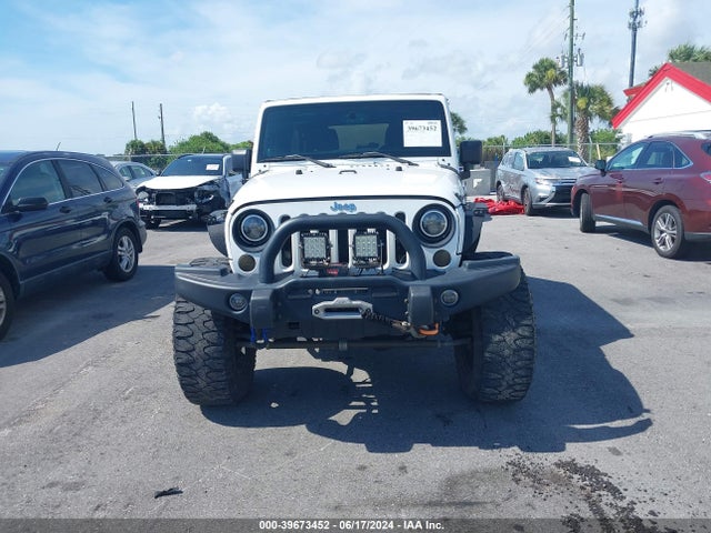1C4BJWFG8EL166866 Jeep Wrangler Unlimited Rubicon