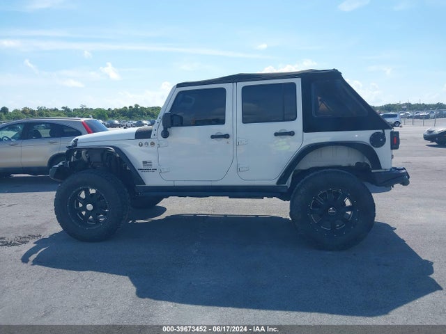 1C4BJWFG8EL166866 Jeep Wrangler Unlimited Rubicon