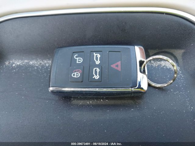 2020 JAGUAR I-PACE SADHD2S1XL1F83689 Photo 10